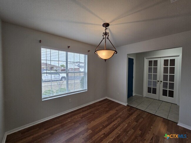 Building Photo - 4407 Paintbrush Dr