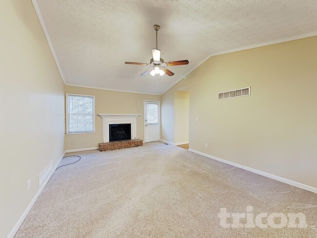 Building Photo - 297 N Briar Ridge