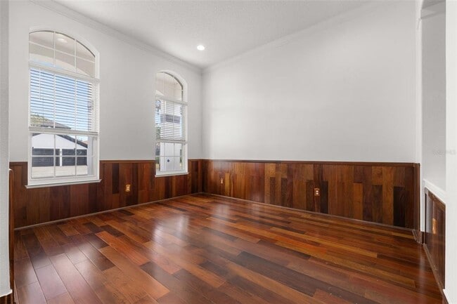 Foto del edificio - 9484 Walnut Crest Dr