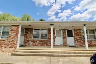 Building Photo - 103 Price Dr