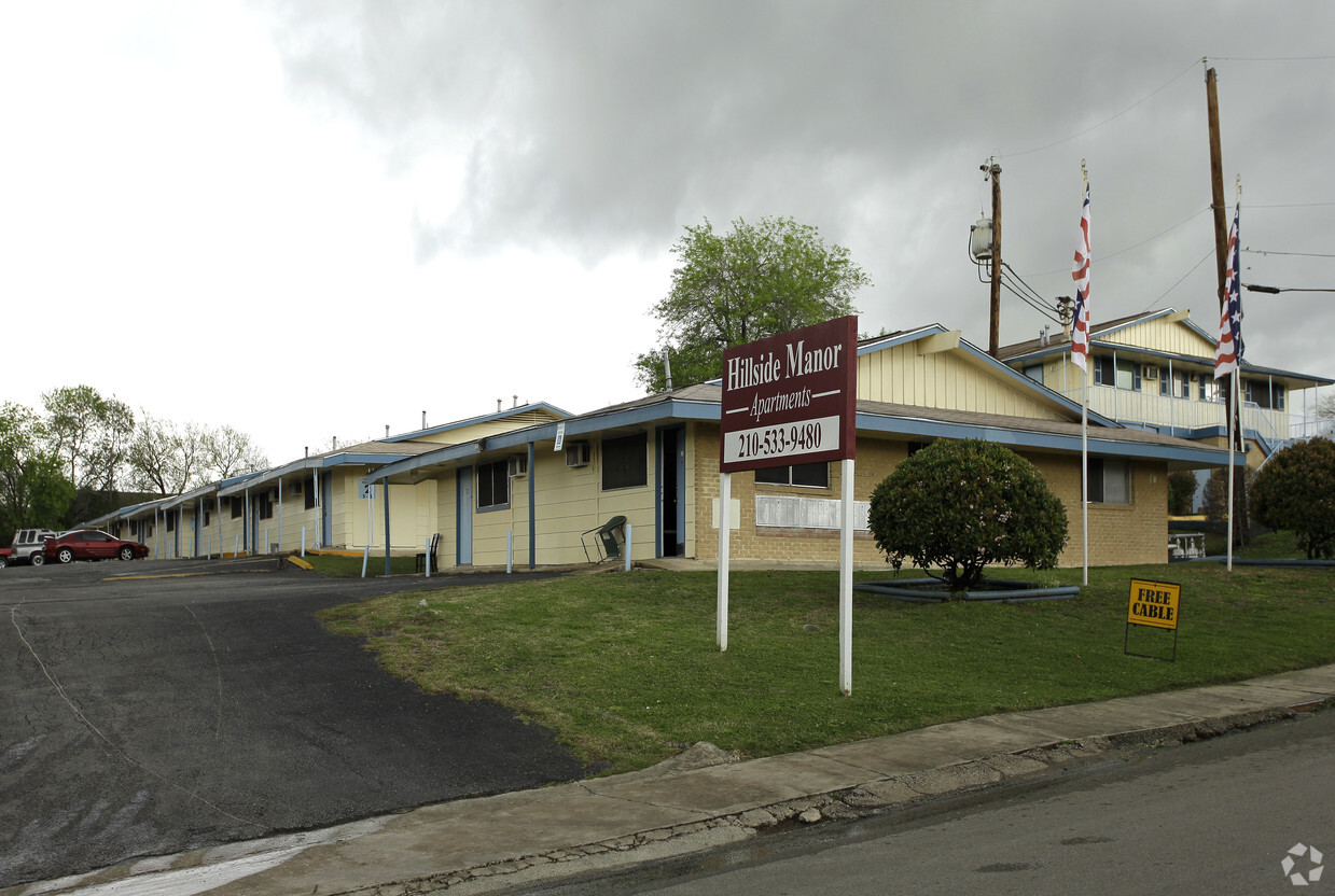 Building Photo - Hillside Manor