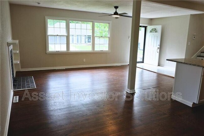 Foto del edificio - 13521 Belmead Ave