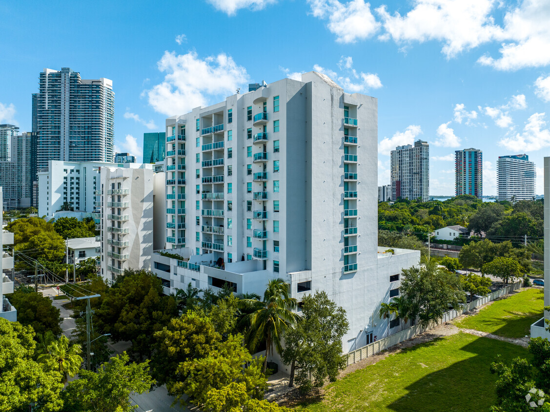 1723 SW 2nd Ave Miami, FL 33129 - Brickell View West