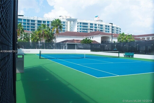 Foto del edificio - 3245 NE 184th St