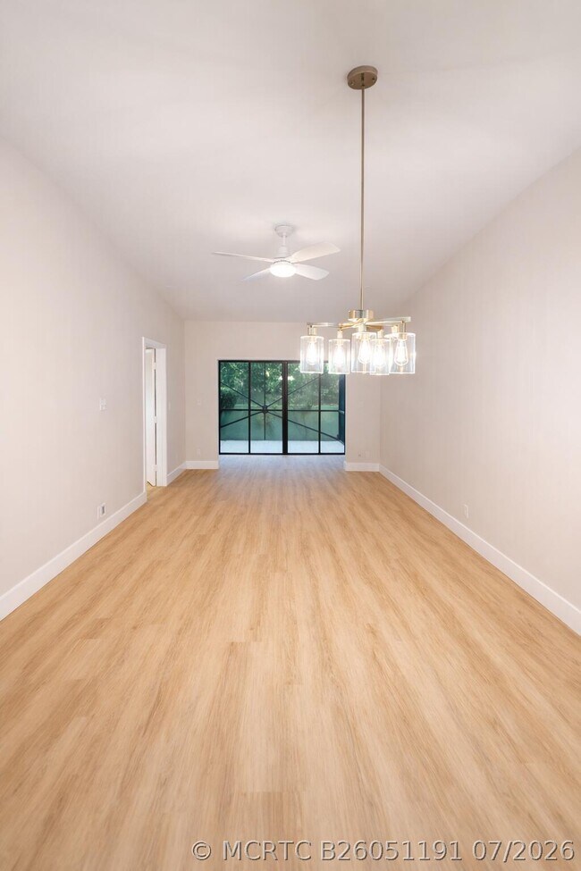 Building Photo - 18765 Candlewick Dr