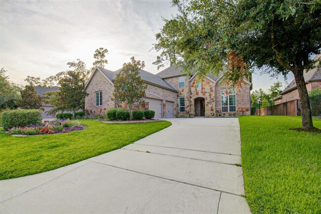 Building Photo - 163 N Almondell Way