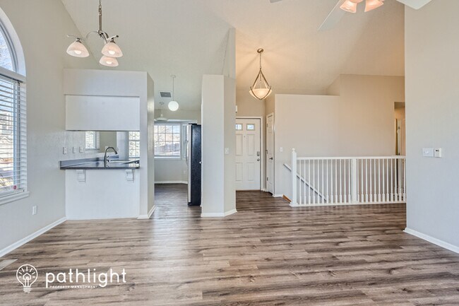 Building Photo - 995 Cobblestone Drive