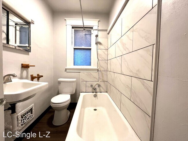 Building Photo - 1 br, 1 bath House - 4630 Ray Avenue