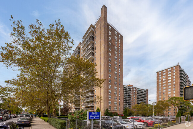 Foto del edificio - Contello Towers III