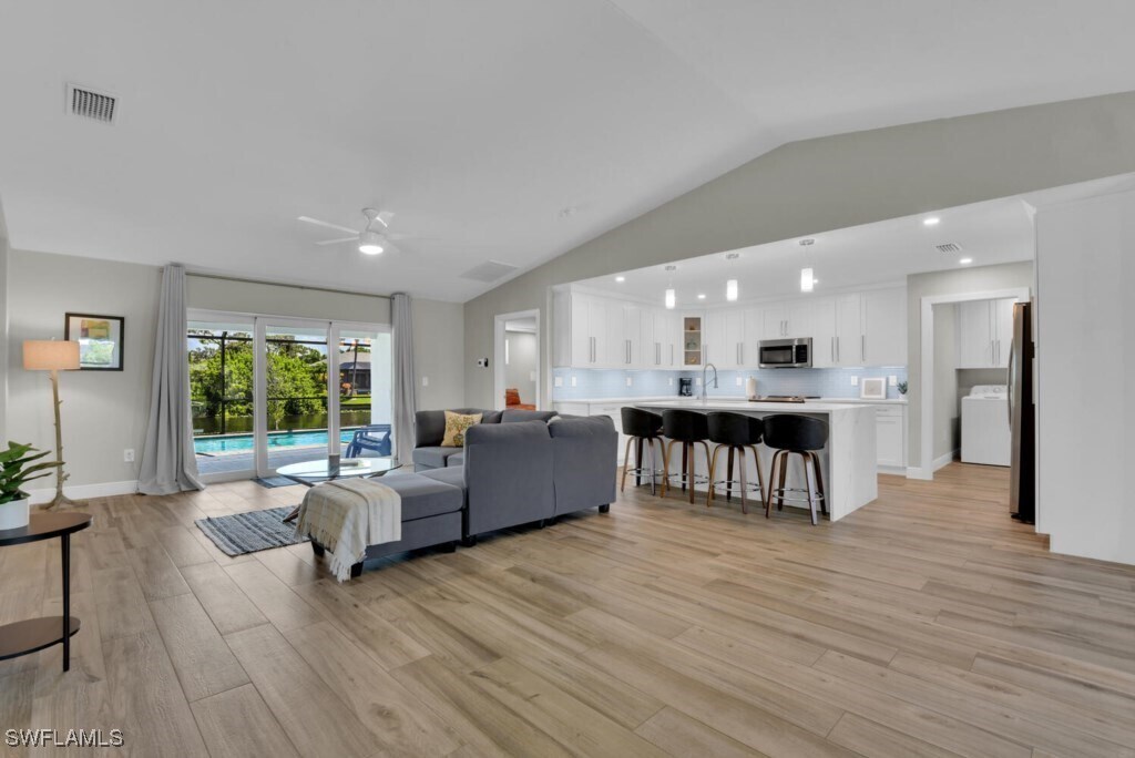 Foto principal - 2541 Diplomat Pkwy W