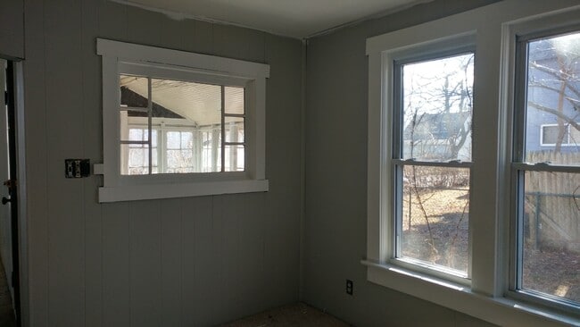 Building Photo - Adorable 3 Bedroom Home in Frankfort