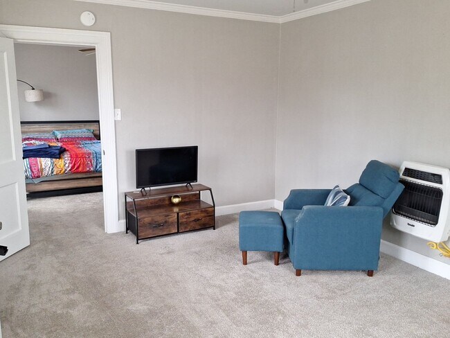 Foto del edificio - 15th Ave 2019**Raymer