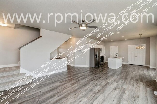 Building Photo - RENT SPECIAL!! 4 Bedroom, 2.5 Bathroom Hom...