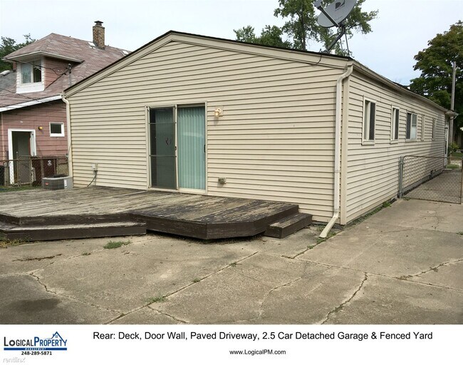 Foto del edificio - 4 br, 1.5 bath House - 8160 Dale