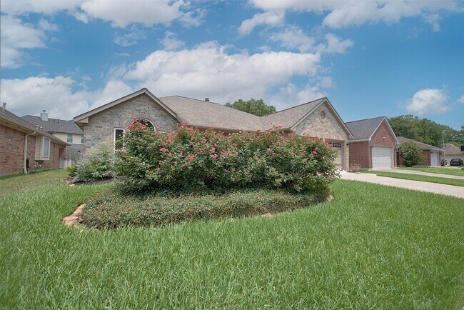 Building Photo - 4714 Widerop Ln