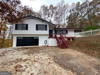 Building Photo - 4610 Cresant Ln