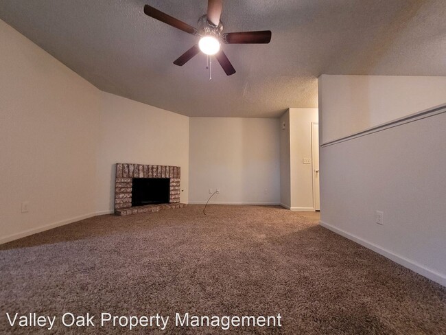 Building Photo - 3 br, 2 bath House - 1543 Moffett Road