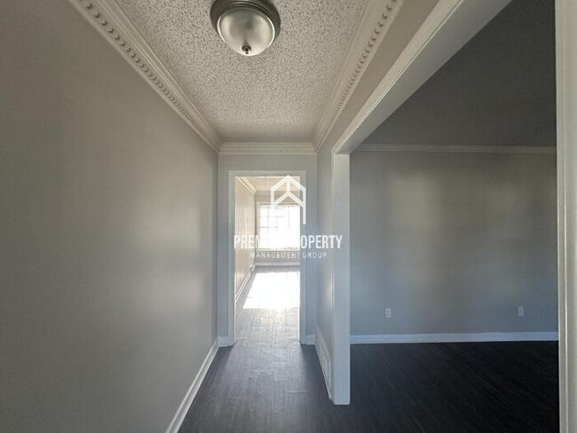 Building Photo - 6267 Friendship Cove