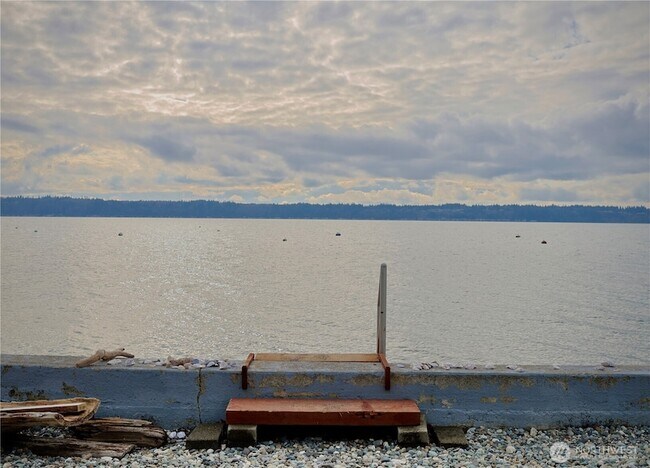 Foto del edificio - 14300 Frans Dr