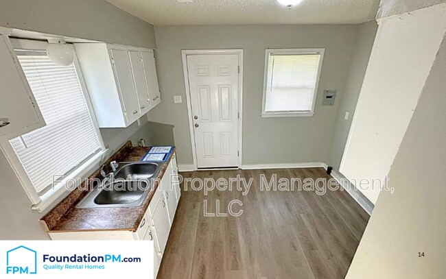 Foto del edificio - 3276 Ashland St