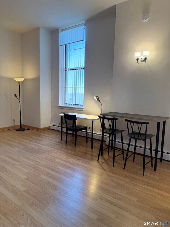 Foto del edificio - 124 Court St