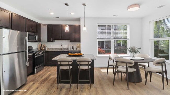 Building Photo - Avanti Luxury Apartments