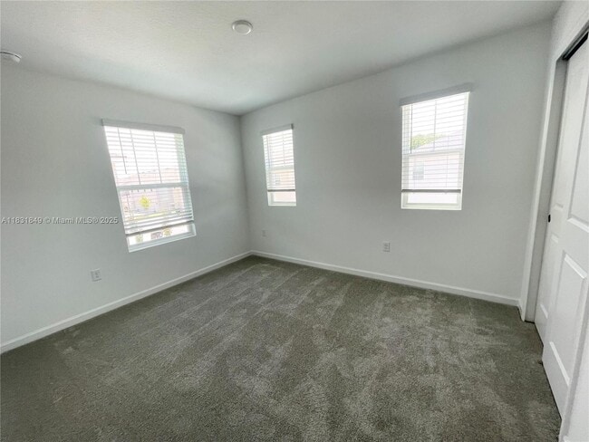 Building Photo - 7798 Clove Hitch Wy