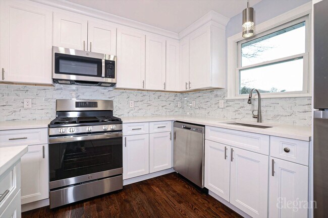 Foto del edificio - 80 E Sunnyside Ln