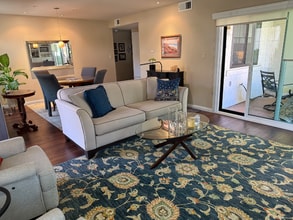 Building Photo - 3538 Seahorn Cir