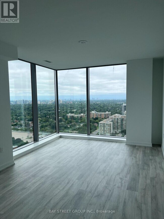 Building Photo - 8-3208 Olympic Gdn Dr