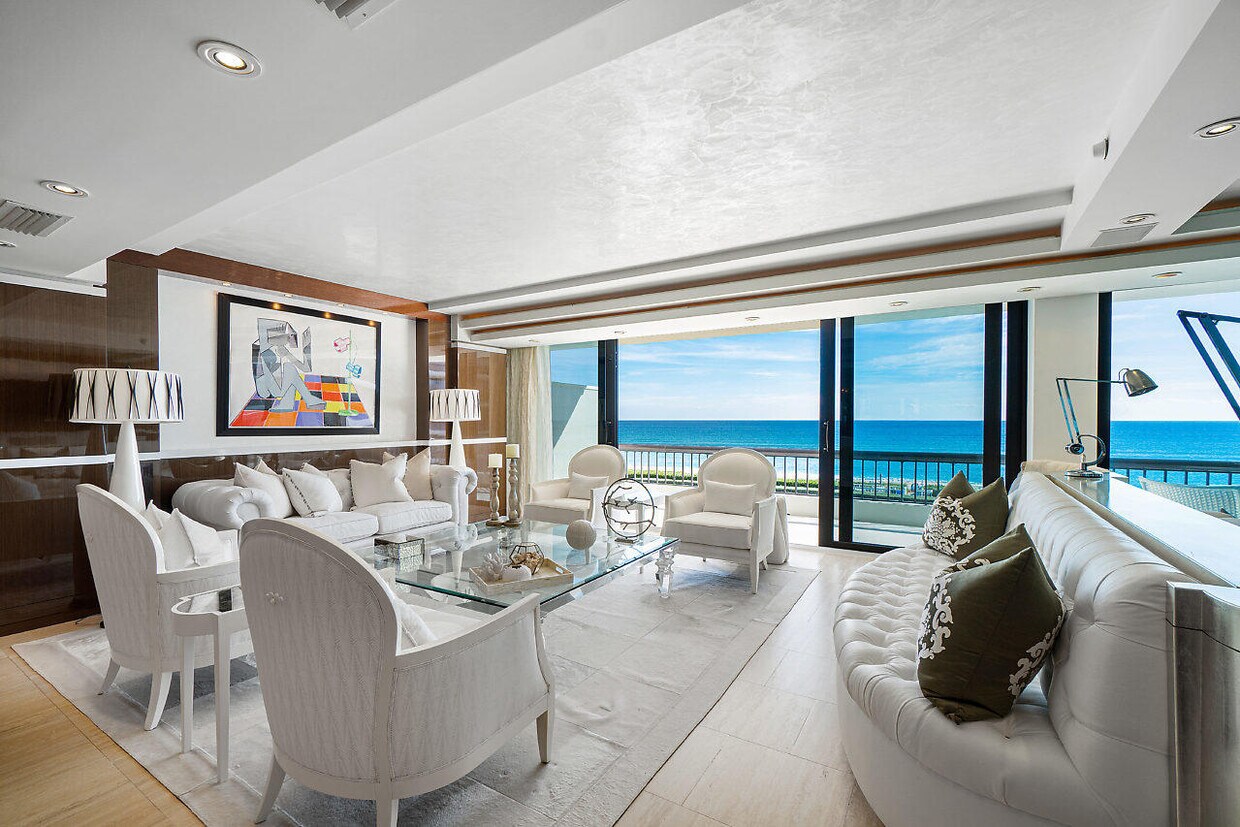 Primary Photo - 2660 S Ocean Blvd