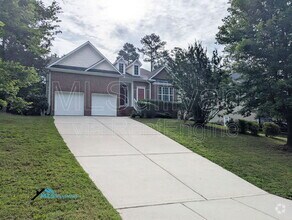 703 Harkness Cir