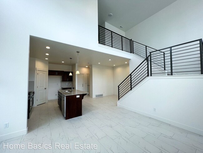 Building Photo - 3 br, 2.5 bath House - 1496 N Sage Dr