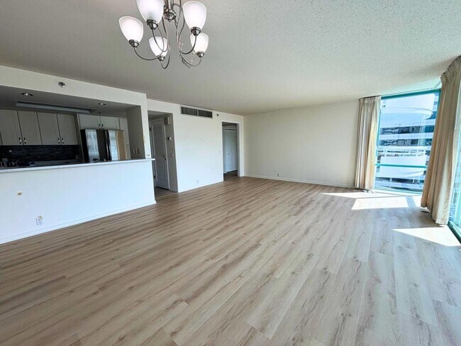 Foto del edificio - 1341 Kapiolani Blvd