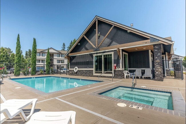 Building Photo - Silverplace Apartment Homes