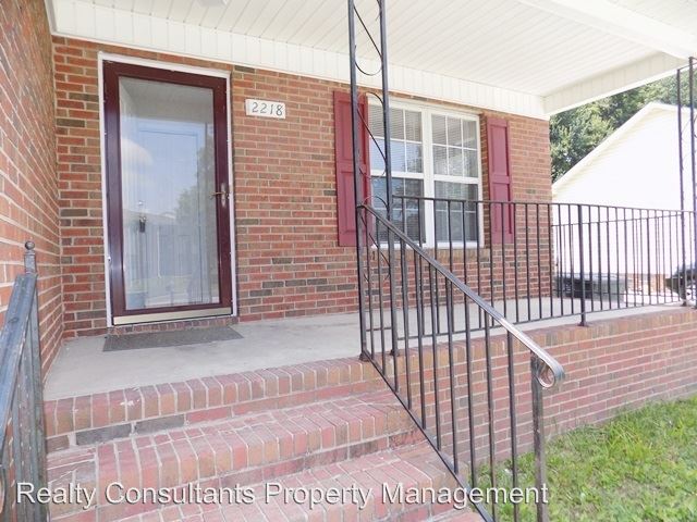 Building Photo - 2218 Tillman Ave