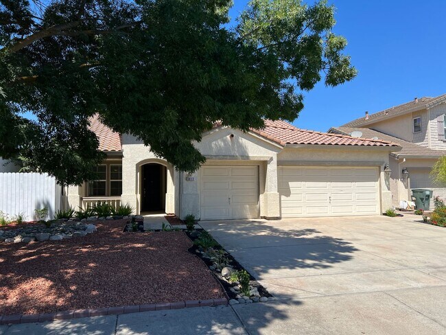 Building Photo - 4-bedroom single story in Sylvan School Di...