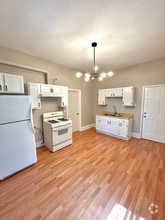 Building Photo - 3215 S Throop St