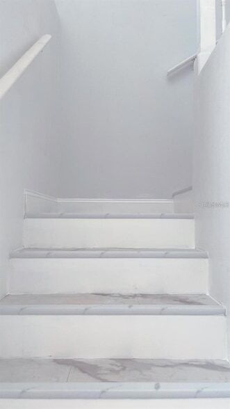 Foto del edificio - 2047 Meadow Pond Way