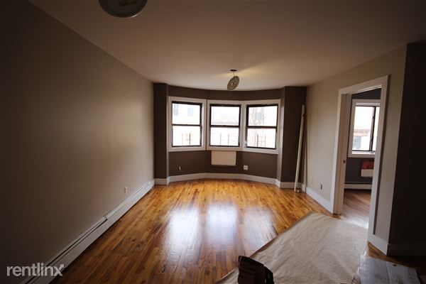 Building Photo - 283 Eldert St