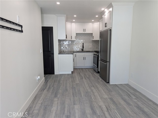 Building Photo - 24459 Deepsprings Dr