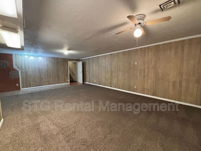 Foto del edificio - 145 E 500 S