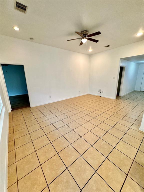 Building Photo - 5103 Cottage Creek Ln