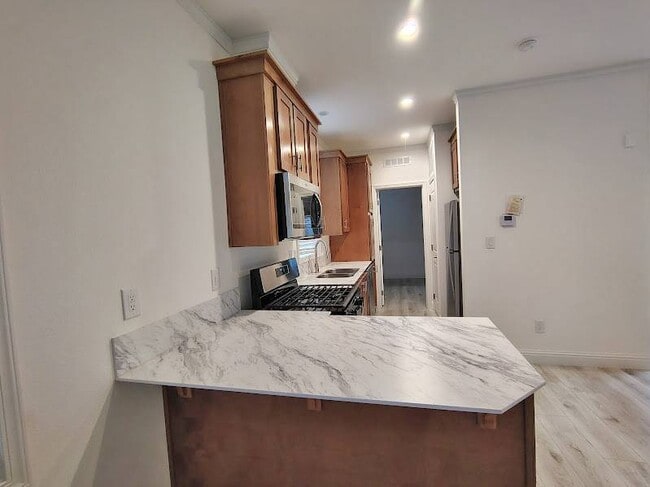 Building Photo - 6656 Pentz Rd