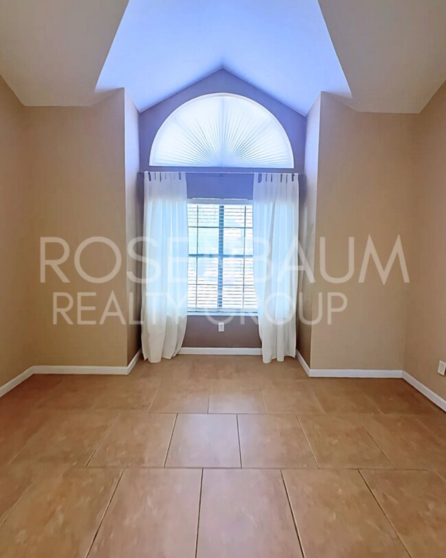 Foto del edificio - Gorgeous 3-beds, 3-baths home in the Suncr...