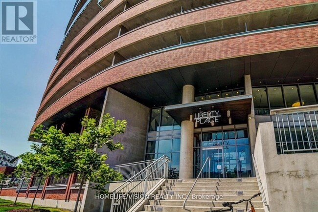 Photo du bâtiment - 150 E Liberty St