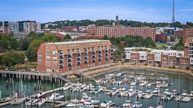 Foto del edificio - 154 Lynnway