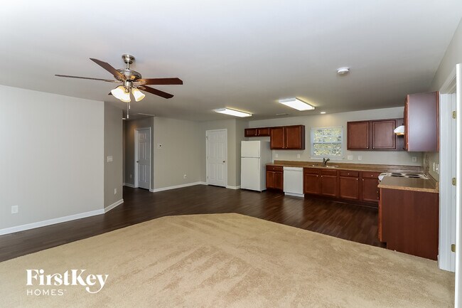 Building Photo - 8409 Military Wy