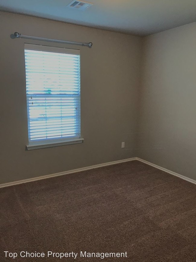 Building Photo - 4 br, 2 bath House - 11729 NW 135th Terrace