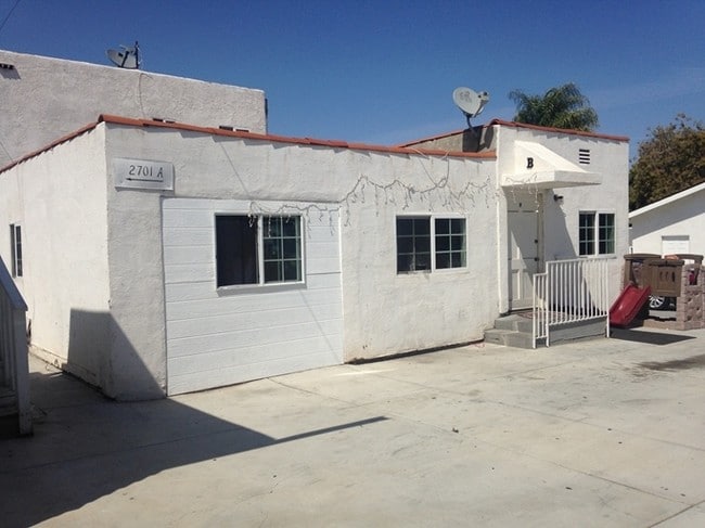 Building Photo - 2701 Highland Ave